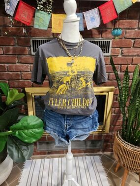 Tyler Childers Send In The Hounds Tour Concert T-Shirt Gray Size S